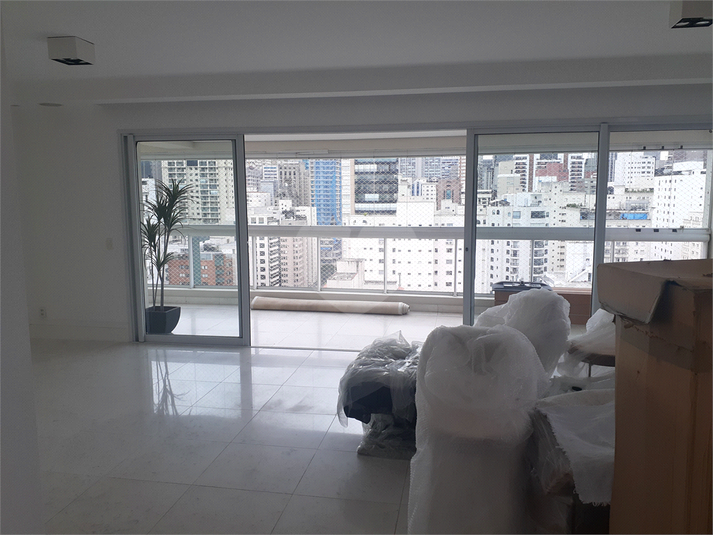 Foto REO1051864
