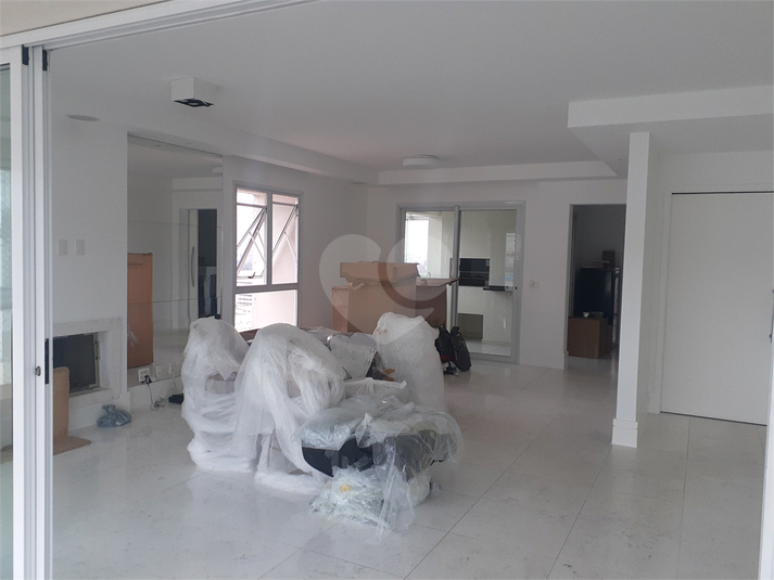 Foto REO1051864