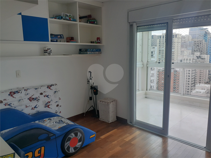 Foto REO1051864