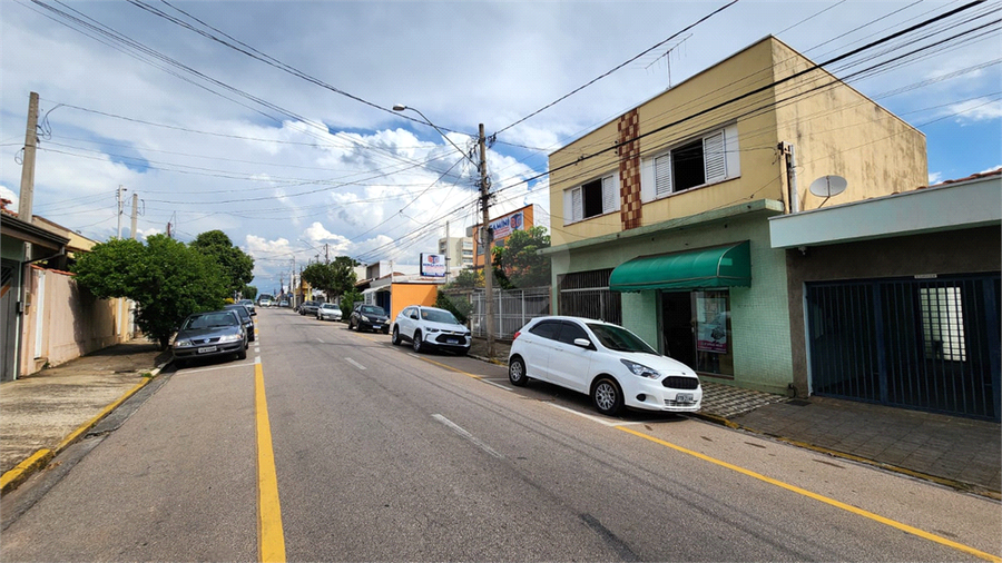 Venda Casa Salto Vila Teixeira REO1051997 47