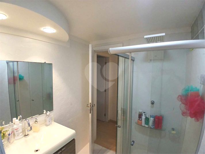 Venda Apartamento Santos Gonzaga REO1052045 14