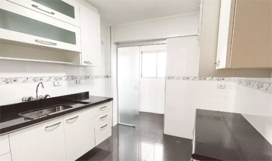 Venda Apartamento São Paulo Jardim Santa Inês REO1052189 4