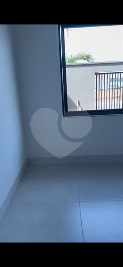 Foto REO1052225