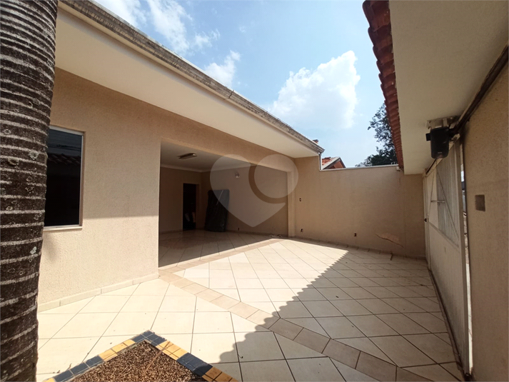 Venda Casa Limeira Vila Queiroz REO1052488 2