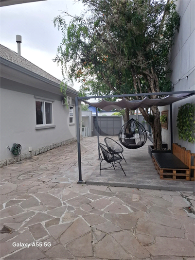 Foto REO1052510