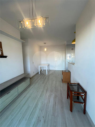 Venda Apartamento Santos Marapé REO1052515 3