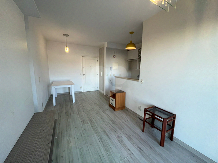 Venda Apartamento Santos Marapé REO1052515 2