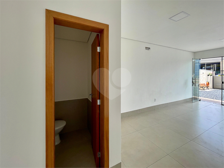 Foto REO1052535