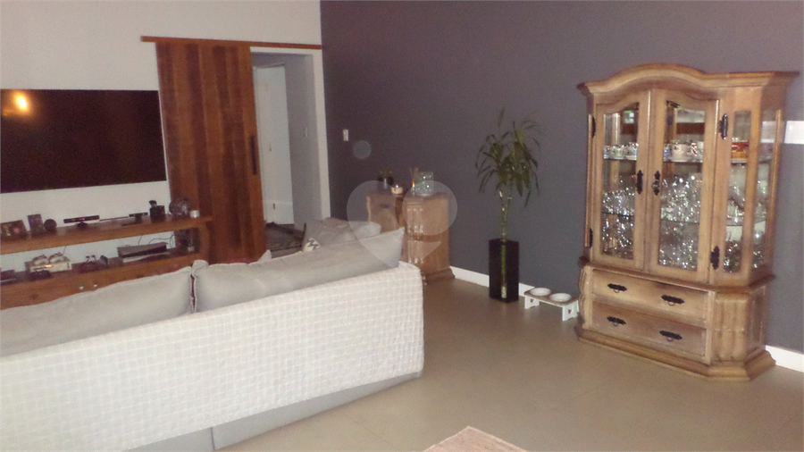 Foto REO1052564