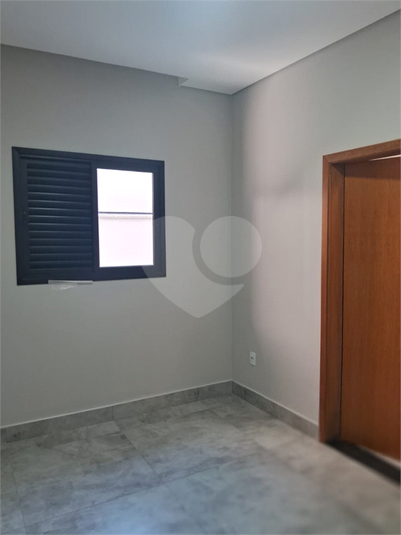 Foto REO1052832