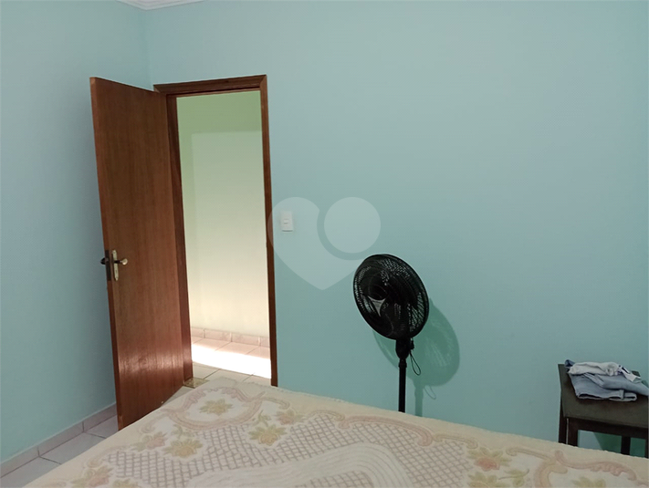Foto REO1052862