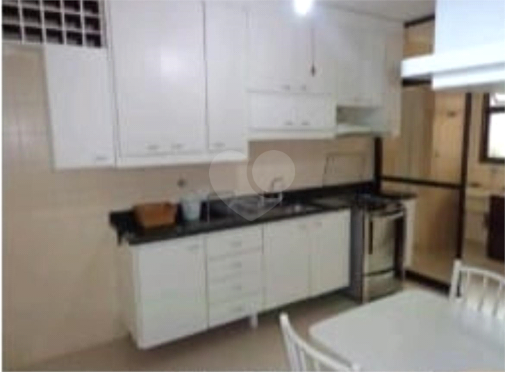 Venda Apartamento Guarujá Barra Funda REO1052864 25