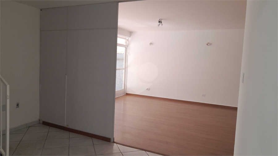 Foto REO1053048