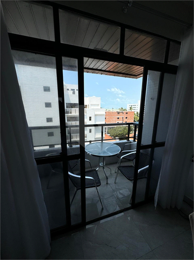 Foto REO1053060