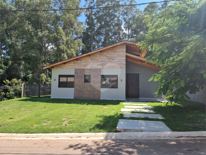 Foto REO1053115