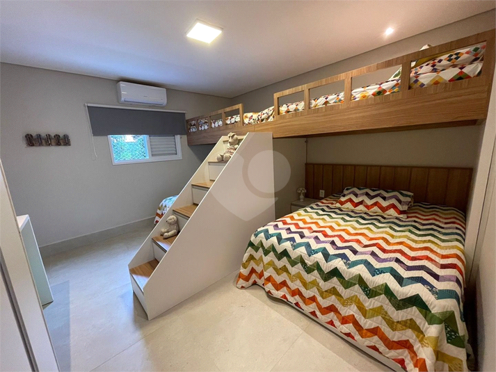 Foto REO1053117