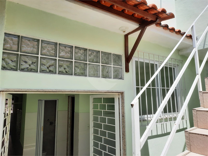 Venda Casa Niterói Barreto REO1053202 22