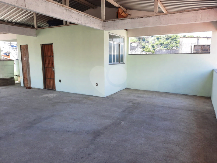 Venda Casa Niterói Barreto REO1053202 37