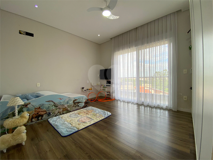 Foto REO1053440