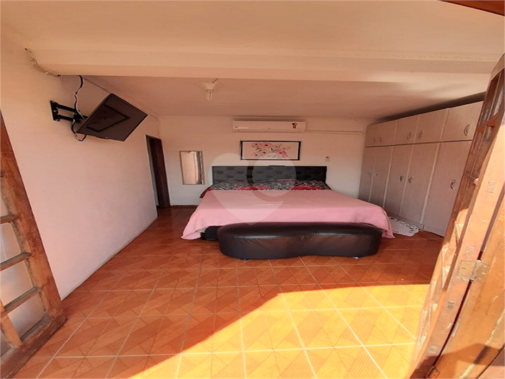 Foto REO1053457