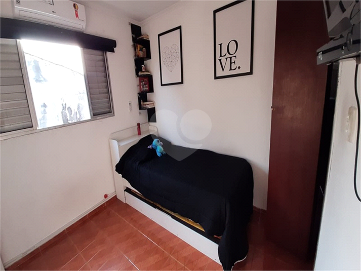 Foto REO1053457
