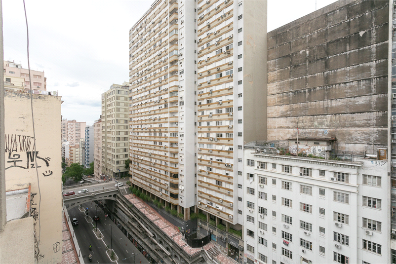 Venda Apartamento Porto Alegre Centro Histórico REO1053543 8