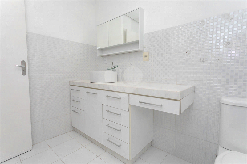 Venda Apartamento Porto Alegre Centro Histórico REO1053543 34