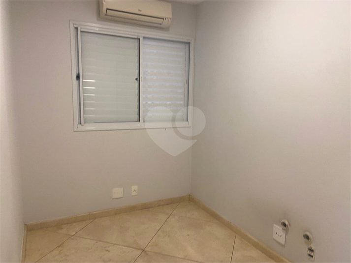 Foto REO1053588