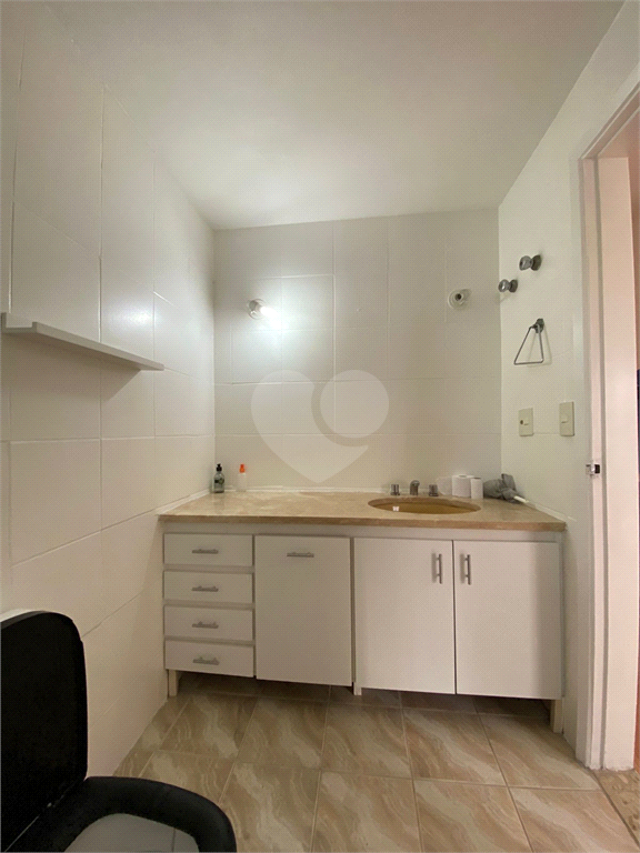 Venda Apartamento São Paulo Cerqueira César REO105361 22