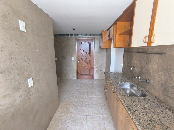 Foto REO1053613