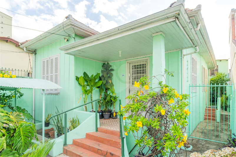 Venda Casa térrea Porto Alegre Glória REO1053699 2