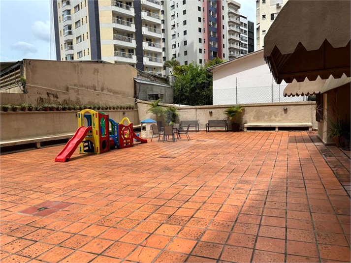 Foto REO1054054