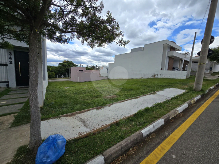 Foto REO1054101