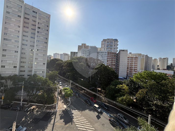 Foto REO1054149