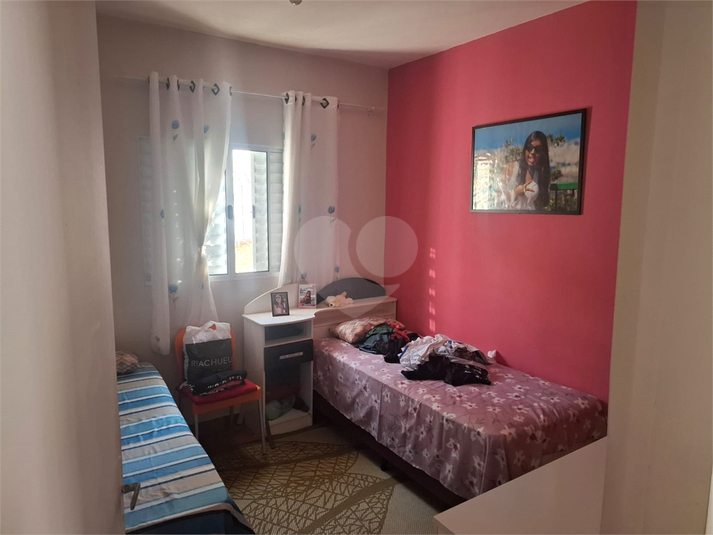 Foto REO1054181