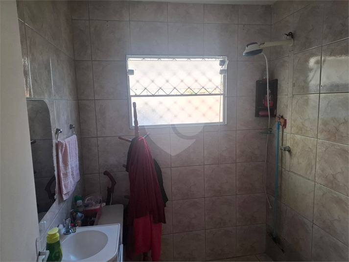 Foto REO1054181
