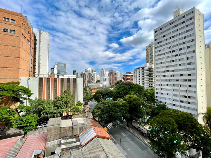 Foto REO1054239