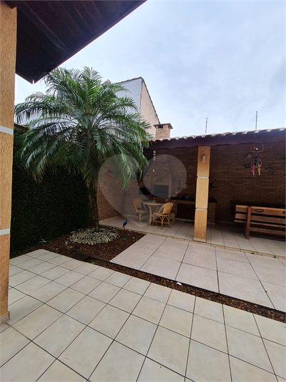 Foto REO1054264