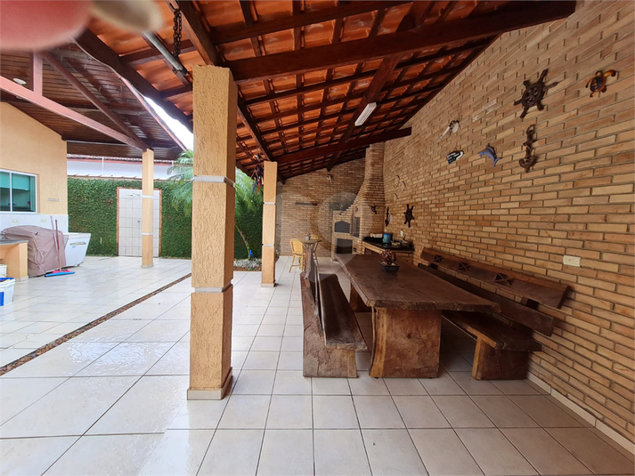 Foto REO1054264