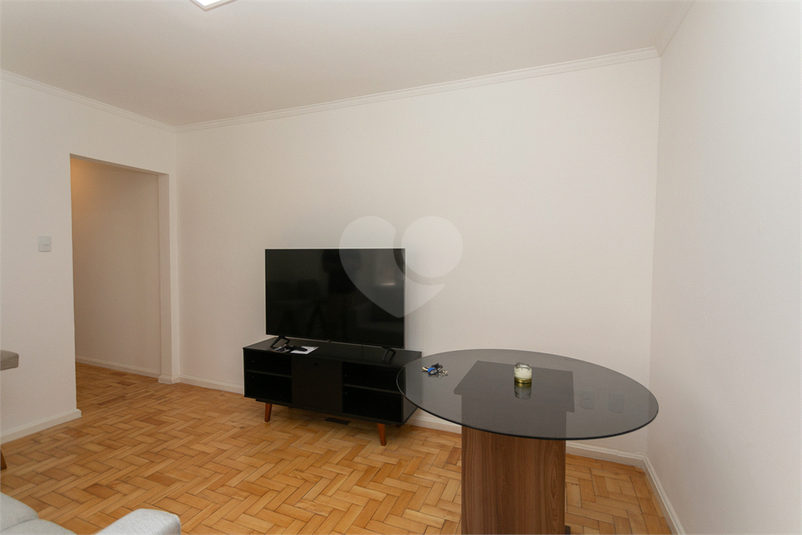 Venda Apartamento Porto Alegre Auxiliadora REO1054577 3