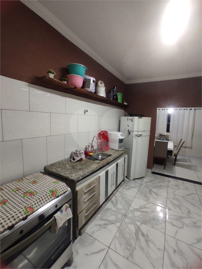 Foto REO1054636