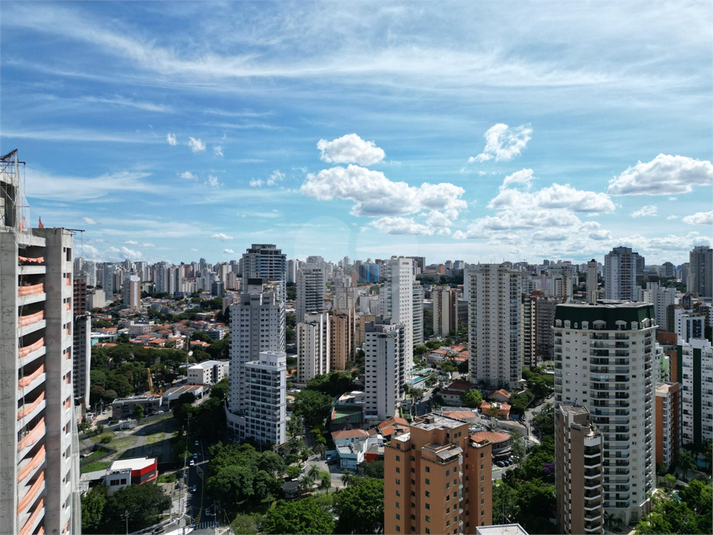 Foto REO1054735