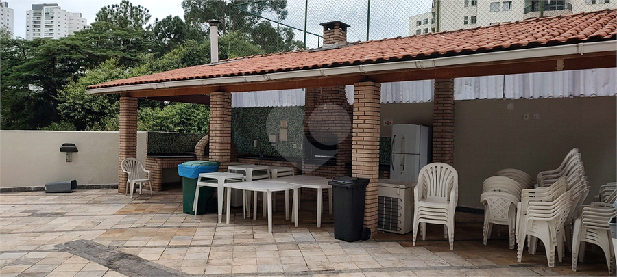 Foto REO1054786