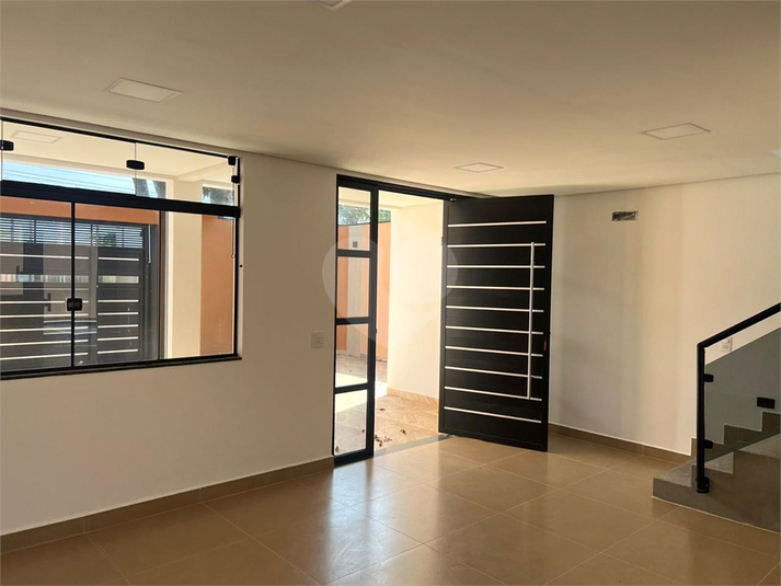 Foto REO1054991