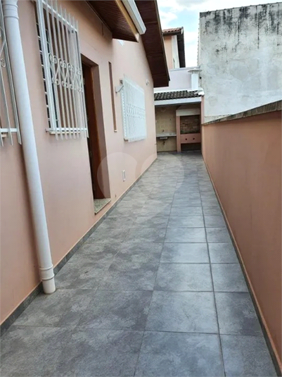 Foto REO1055026