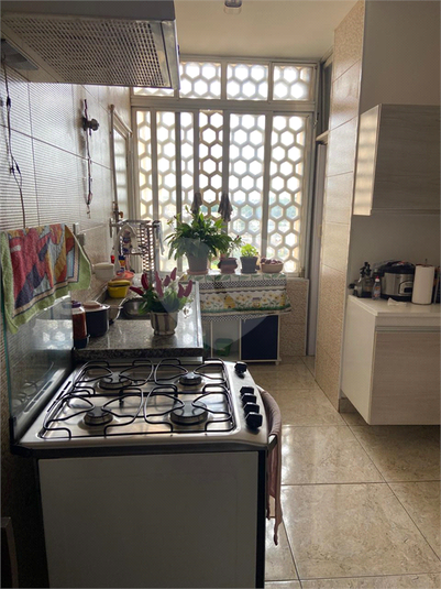 Foto REO1055030