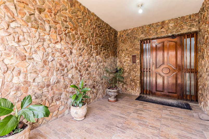 Foto REO1055155
