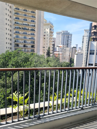 Foto REO1055158