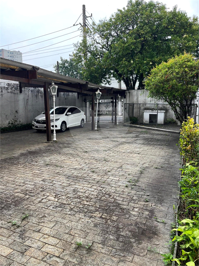 Foto REO1055171