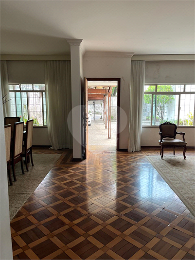 Foto REO1055171